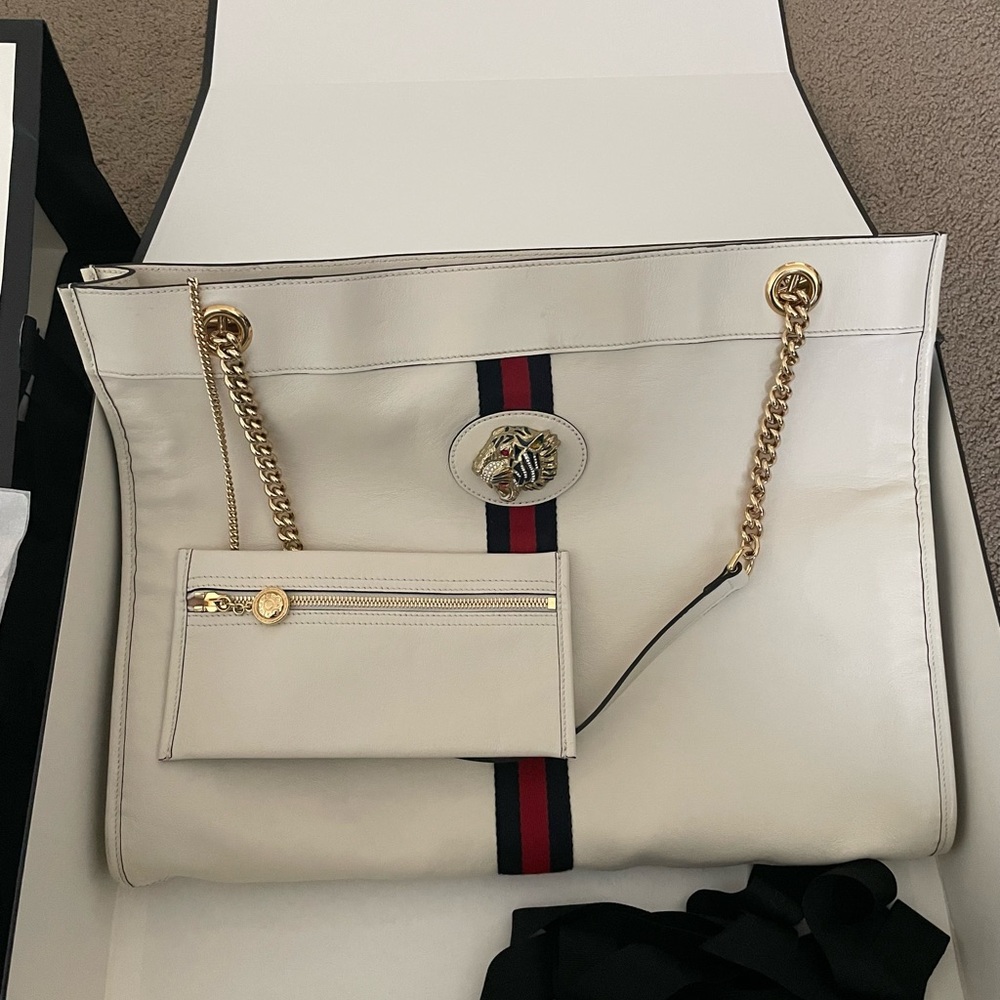 Authentic Gucci Rajah tote Large - Picture 3 of 12